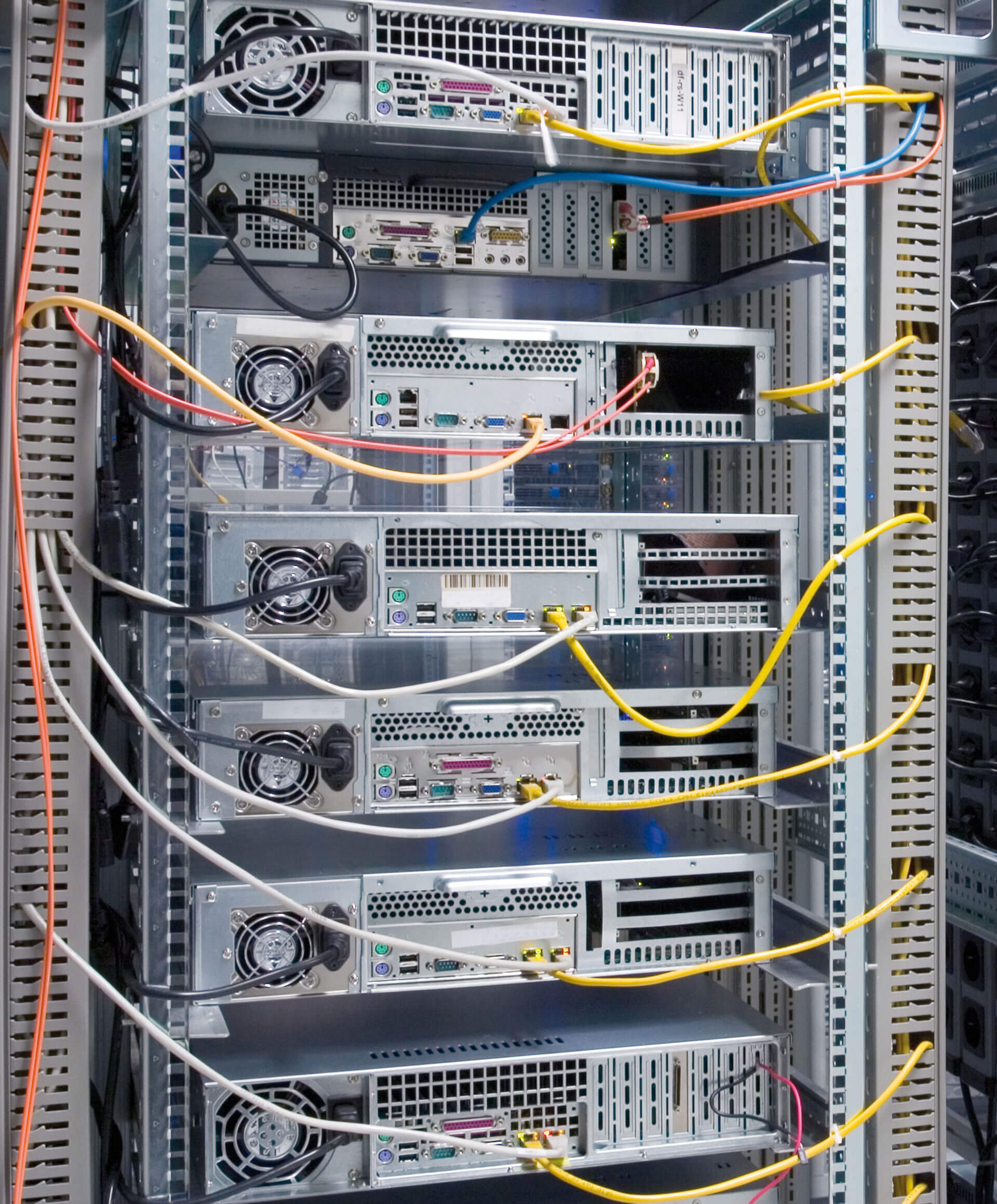 Thermografie und Elektroinstallation zur Feststellung von erhöhten Übergangswiderständen